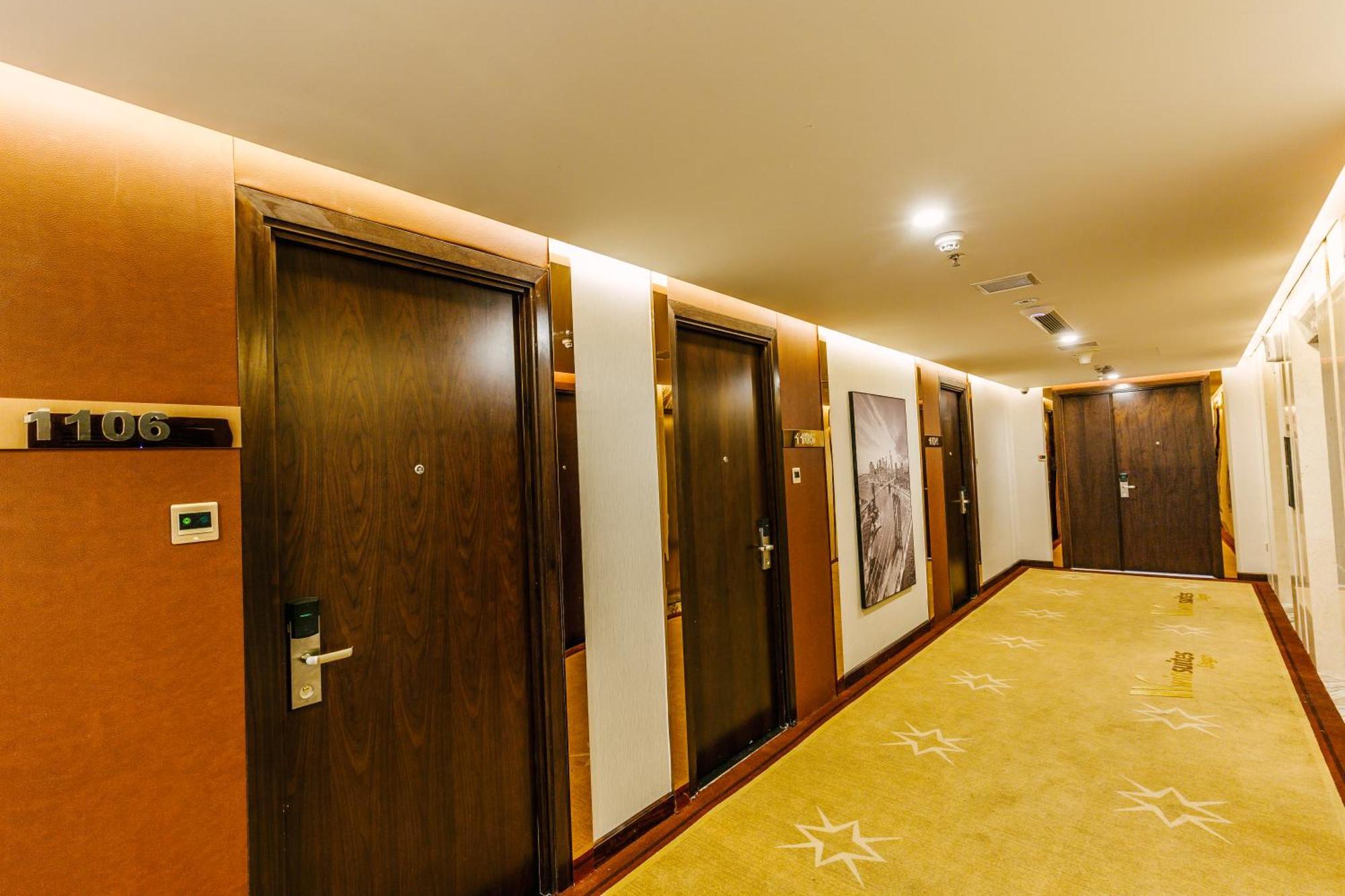 Winsuites Saigon Hotel Хошимин Екстериор снимка