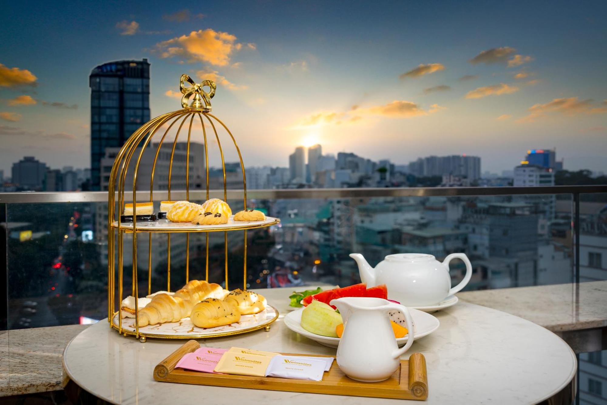 Winsuites Saigon Hotel Хошимин Екстериор снимка